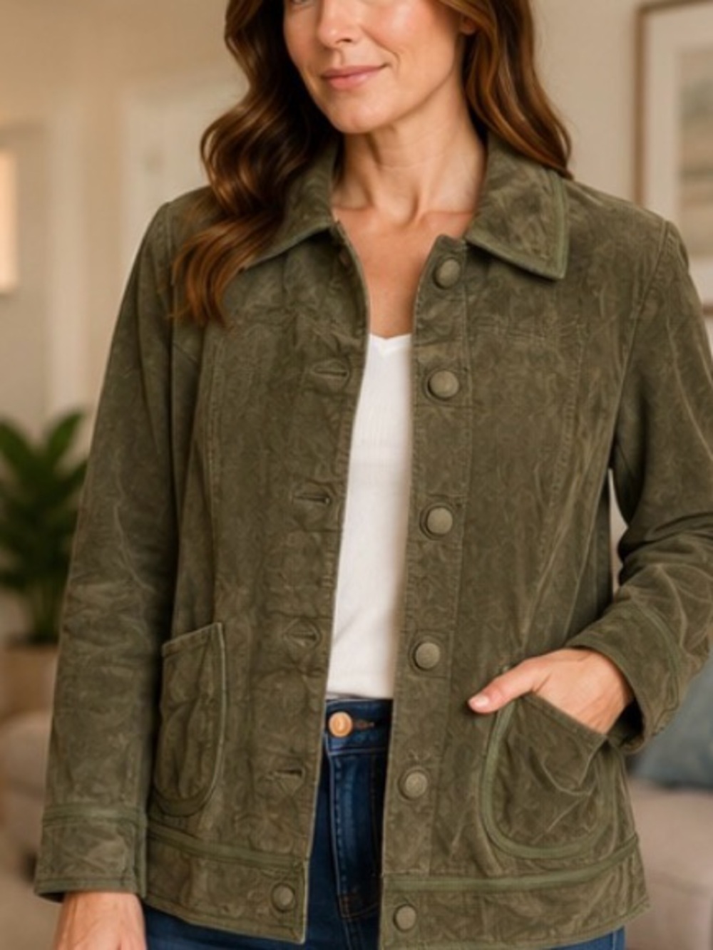 Liz Claiborne Olive Green 100% Suede Jacket with Floral Lining – Size M